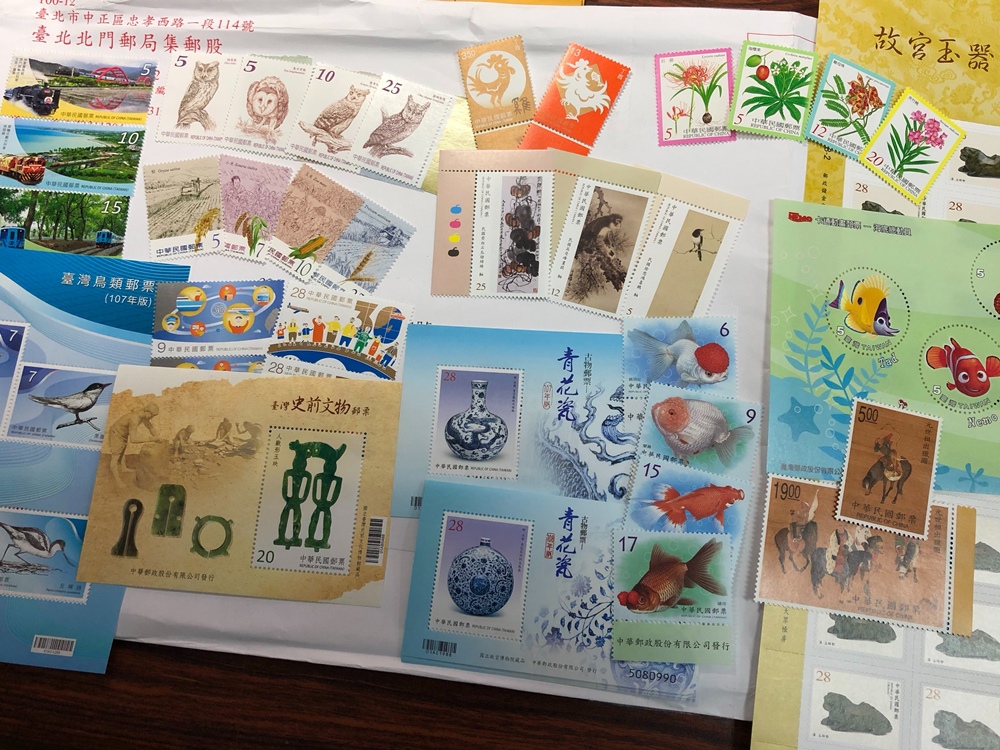 陪著孩子「賞郵而不集郵」.jpeg